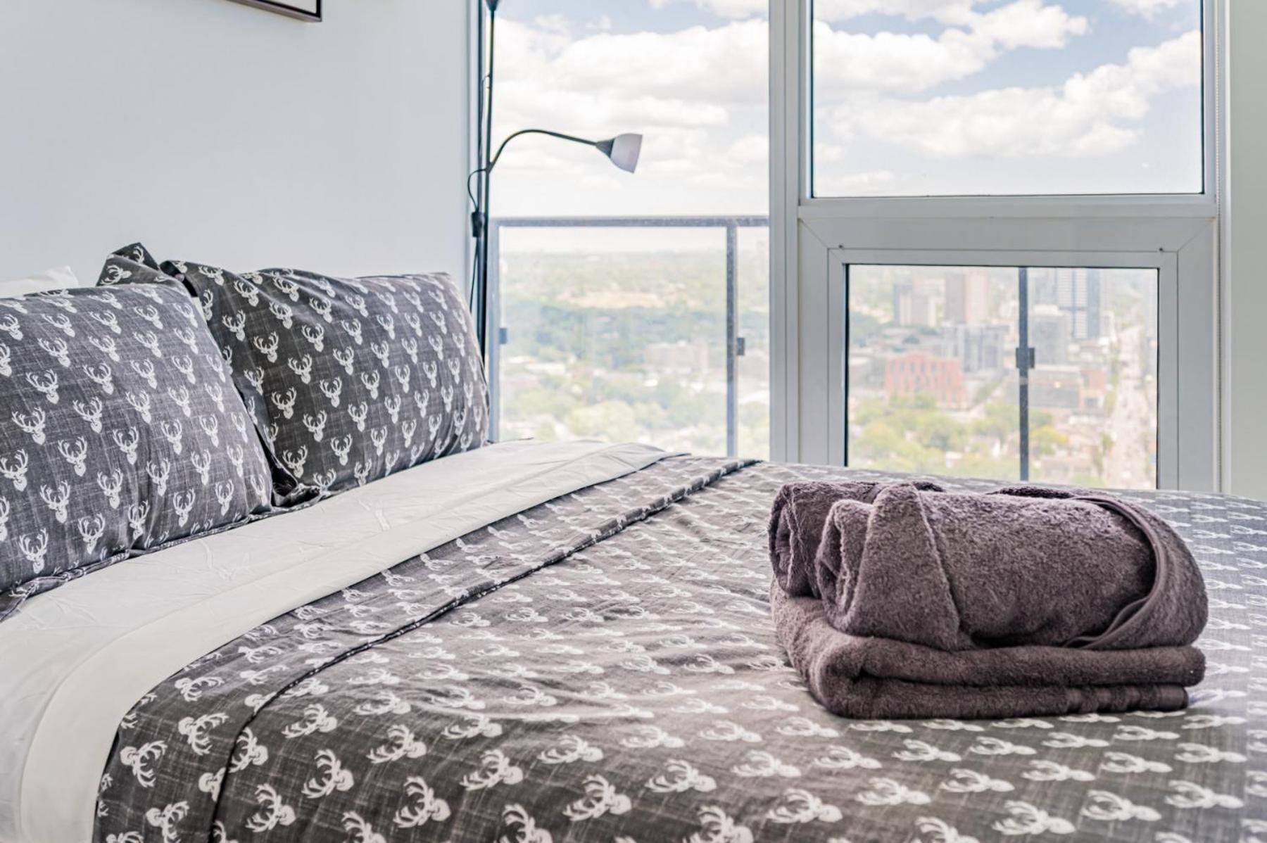 Luxury Properties Close To Rogers Center In Toronto Downtown Core المظهر الخارجي الصورة