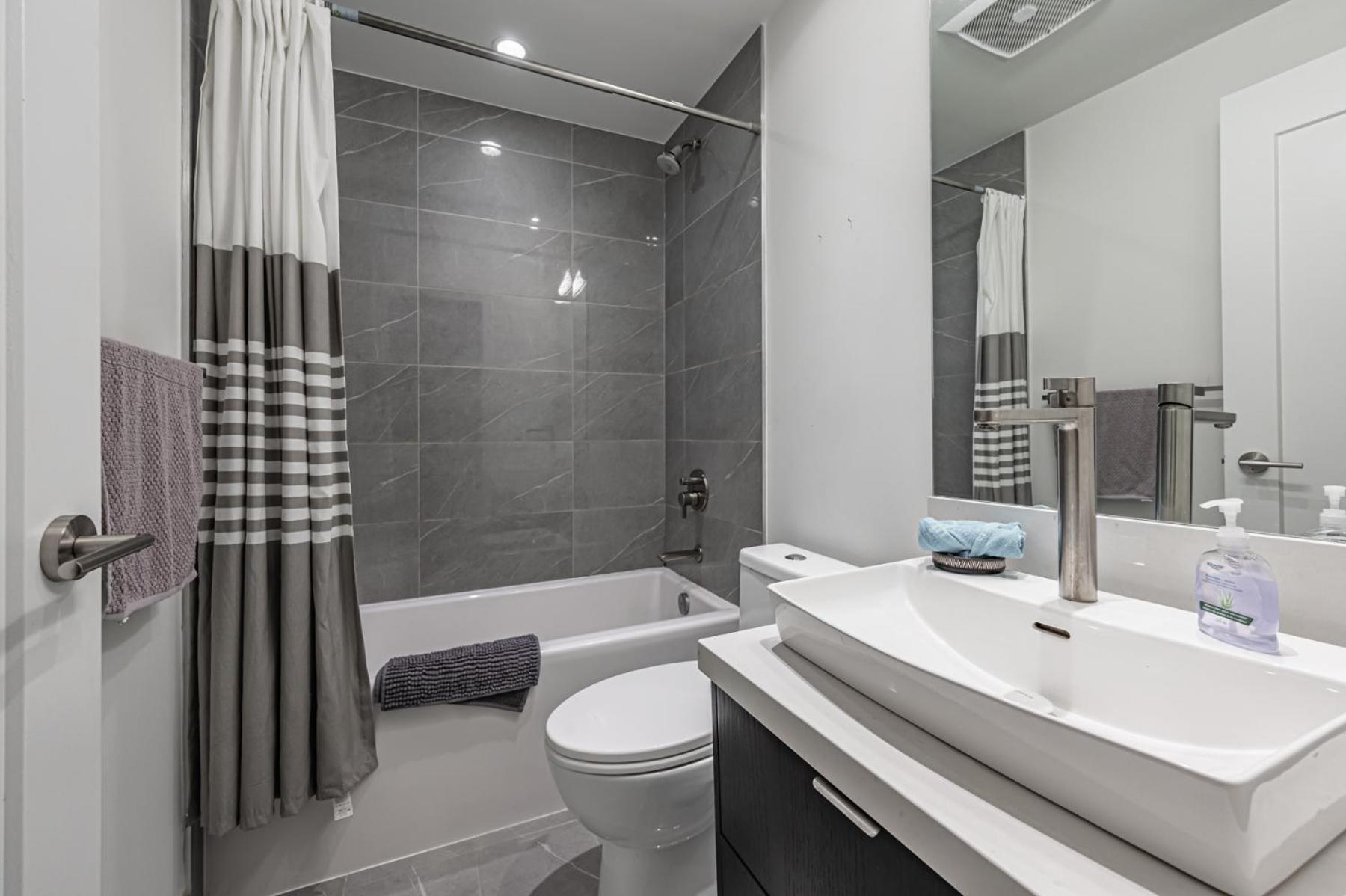 Luxury Properties Close To Rogers Center In Toronto Downtown Core المظهر الخارجي الصورة